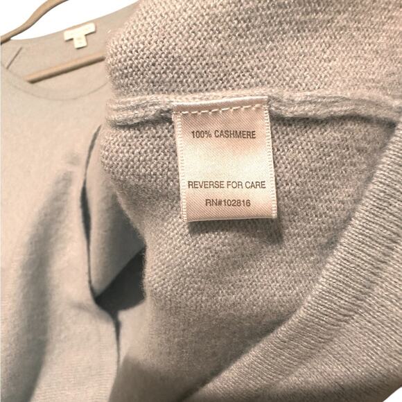 NWOT Scoop Neck Powder Blue  100% Cashmere Sweater Ruched Tie Sleeve, size XS - Picture 4 of 7